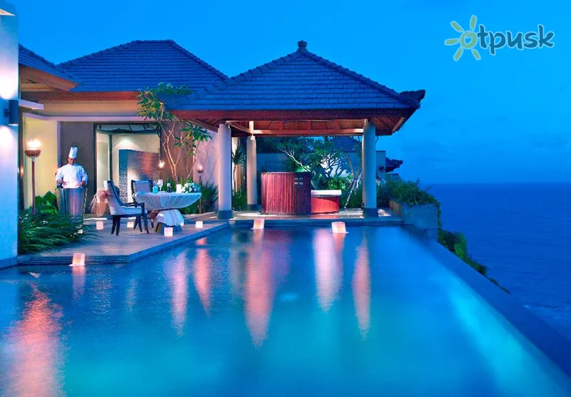 Фото отеля Jumana Bali Ungasan Resort 5* Джимбаран (о. Бали) Индонезия экстерьер и бассейны