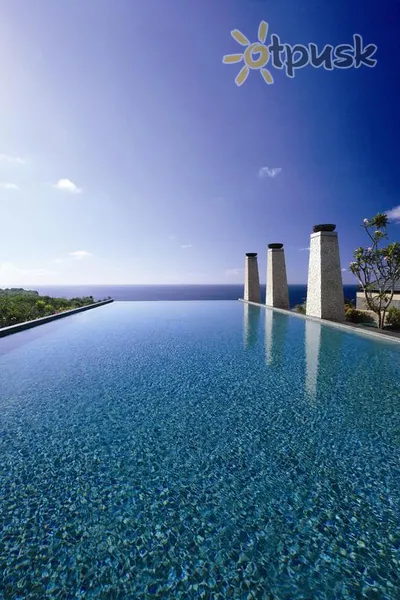 Фото отеля Jumana Bali Ungasan Resort 5* Džimbarāna (Bali) Indonēzija ārpuse un baseini