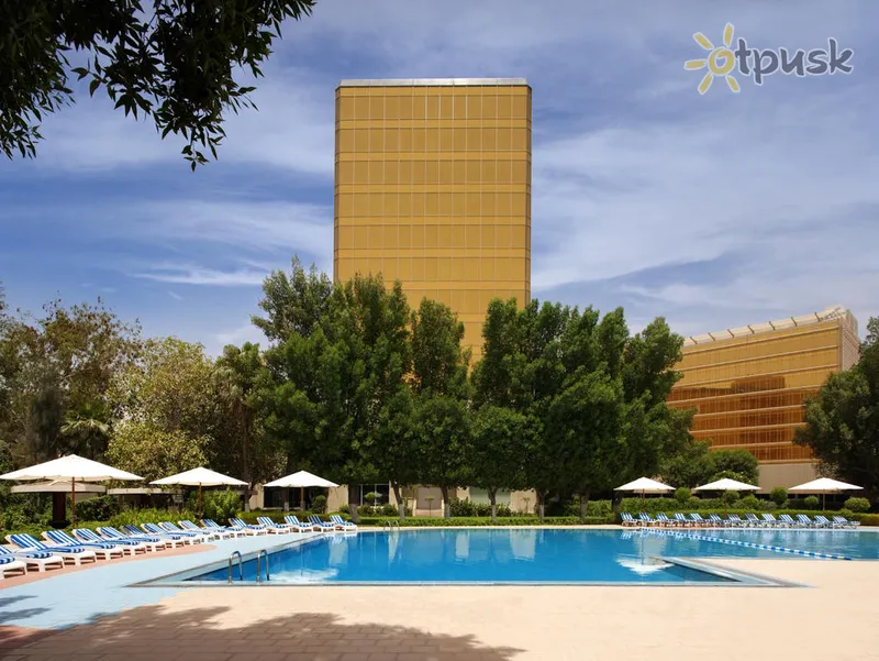Фото отеля Radisson Blu Hotel Doha 4* Доха Катар екстер'єр та басейни