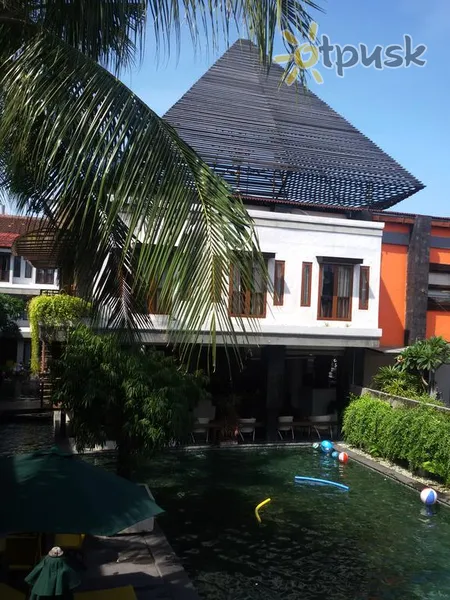 Фото отеля Casa Padma Hotel & Suites 3* Кута (о. Бали) Индонезия экстерьер и бассейны