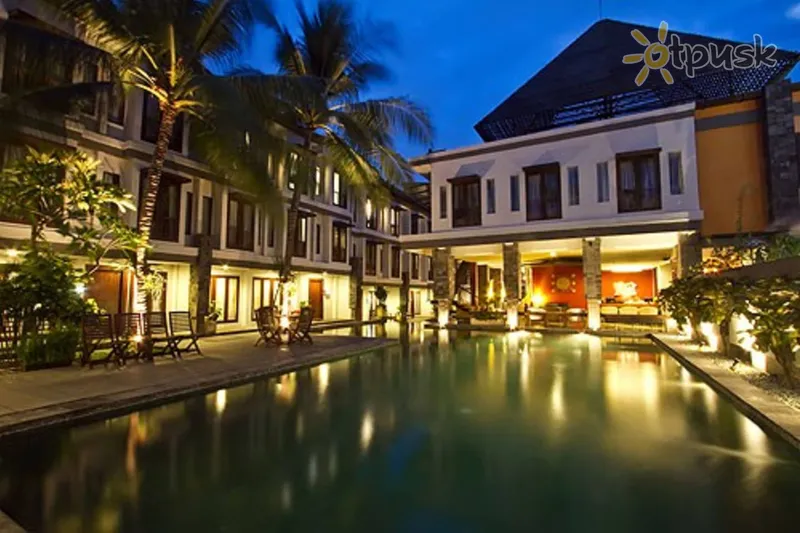 Фото отеля Casa Padma Hotel & Suites 3* Кута (о. Бали) Индонезия экстерьер и бассейны