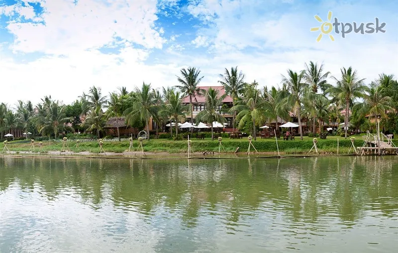 Фото отеля Vinh Hung Riverside Resort & Spa 4* Хой Ан Вьетнам экстерьер и бассейны