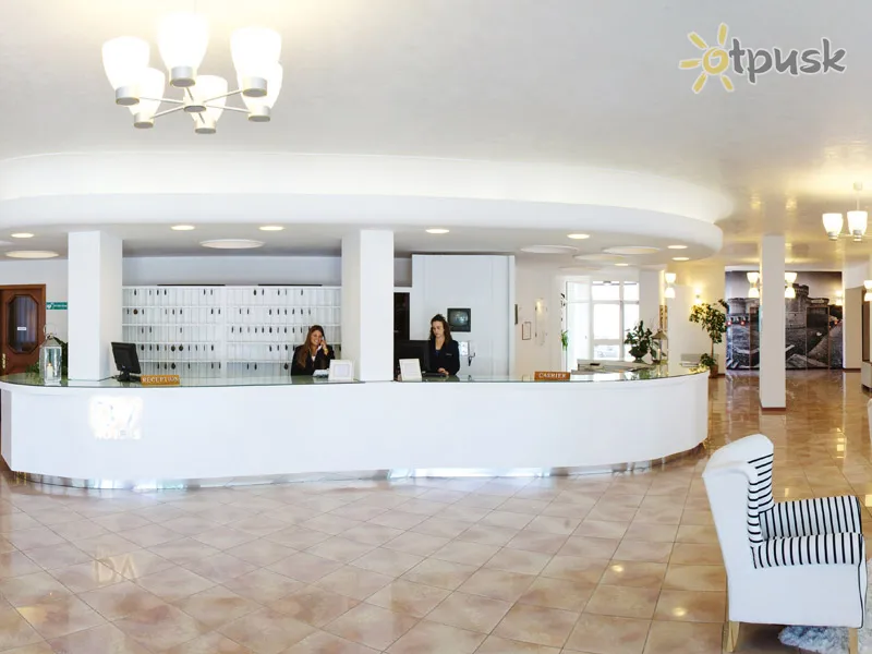 Фото отеля Ritz Senigallia Hotel 4* Анкона Италия лобби и интерьер