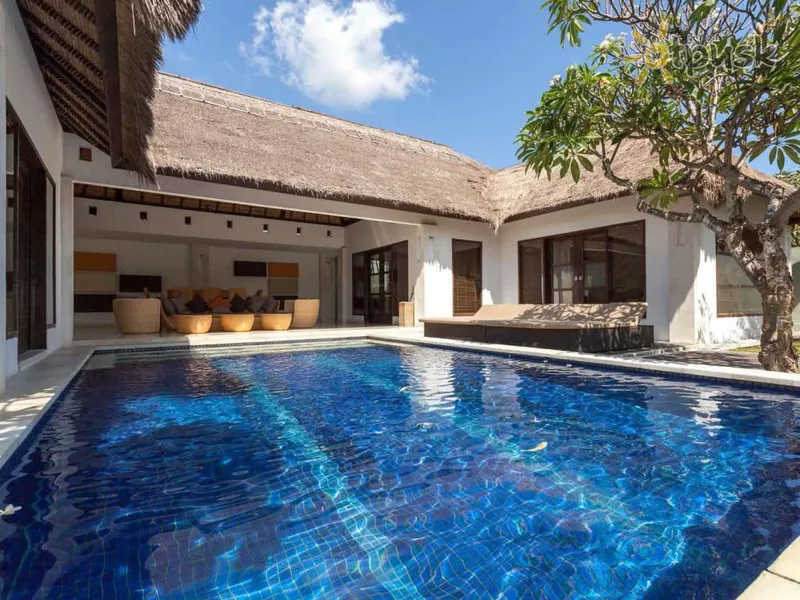 Фото отеля Bvilla+Spa Seminyak Villas 5* Семиньяк (о. Бали) Индонезия экстерьер и бассейны