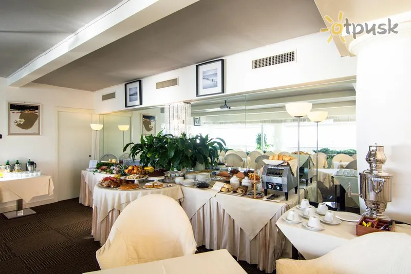 Фото отеля Terrazza Marconi Hotel 4* Анкона Італія бари та ресторани