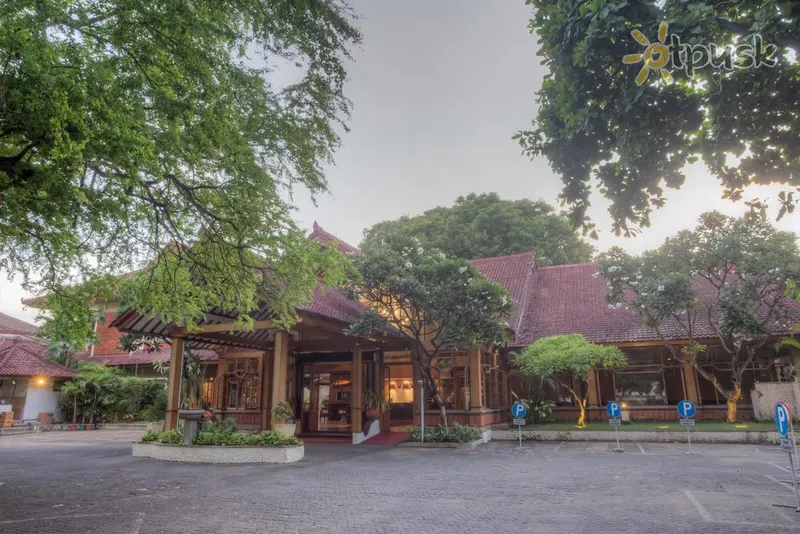 Фото отеля Grand Istana Rama 4* Кута (о. Бали) Индонезия экстерьер и бассейны