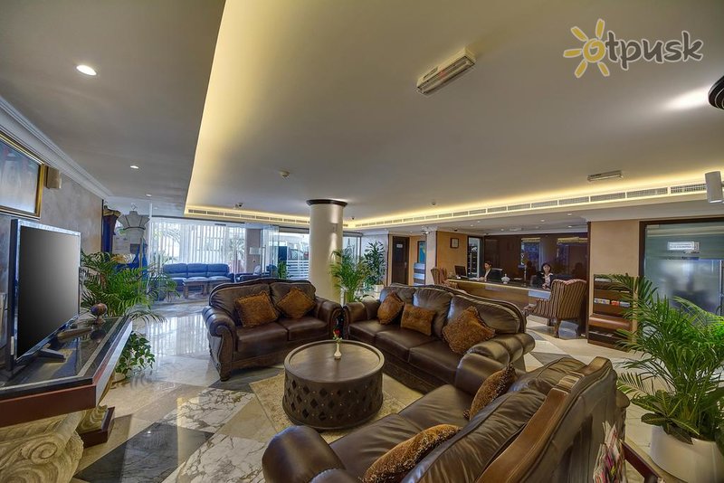 Фото отеля Ajman Beach Hotel 3* Аджман ОАЭ лобби и интерьер