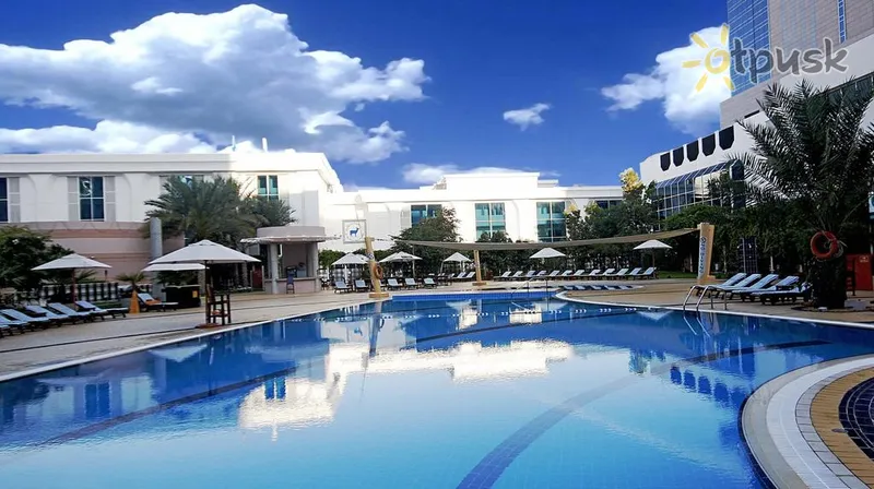 Фото отеля Al Ain Palace Hotel 3* Al Ains AAE ārpuse un baseini