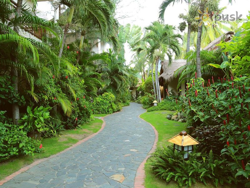 Фото отеля Bamboo Village Beach Resort & Spa 4* Фантьет Вьетнам экстерьер и бассейны