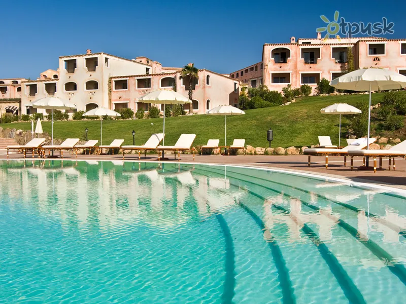 Фото отеля Colonna Resort 5* о. Сардиния Италия экстерьер и бассейны