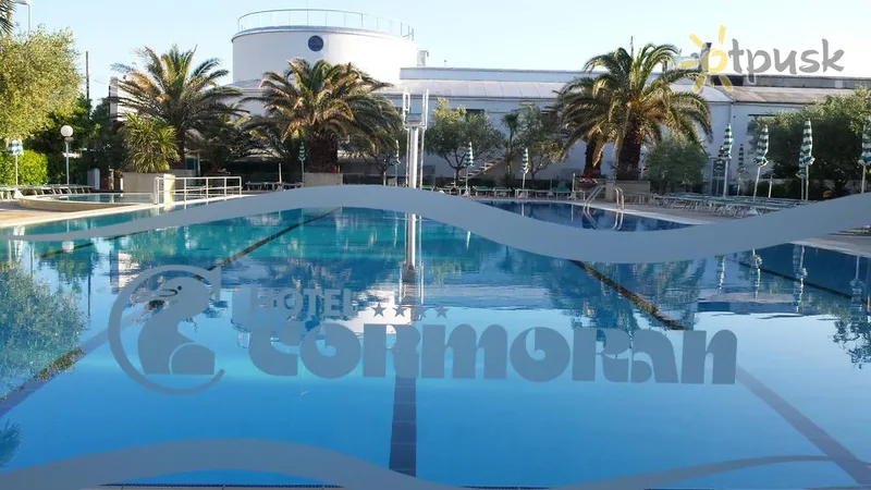 Фото отеля Cormoran (Cattolica) 4* Ріміні Італія екстер'єр та басейни
