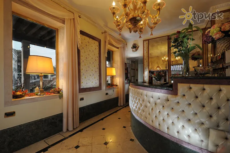 Фото отеля Arlecchino Hotel 3* Венеция Италия лобби и интерьер