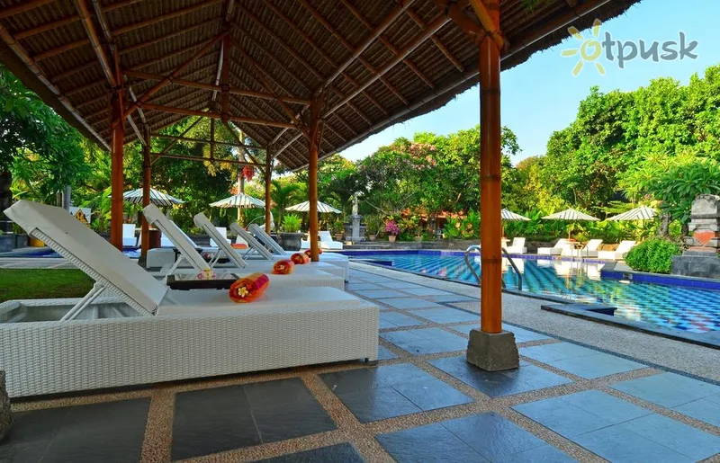 Фото отеля Inna Sindhu Beach Hotel 3* Sanura (Bali) Indonēzija ārpuse un baseini