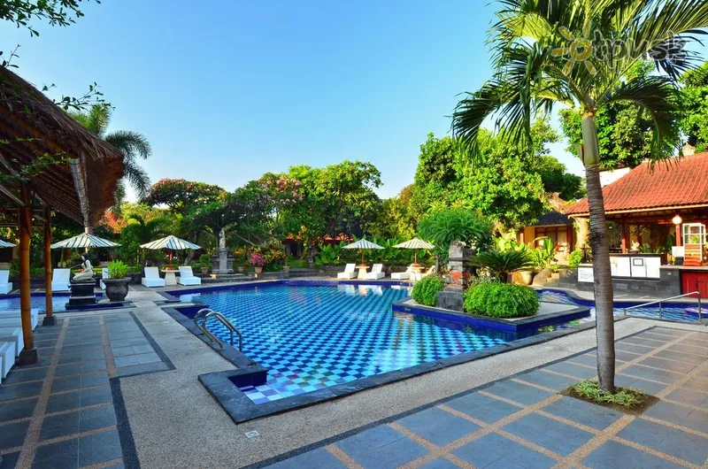 Фото отеля Inna Sindhu Beach Hotel 3* Санур (о. Бали) Индонезия экстерьер и бассейны