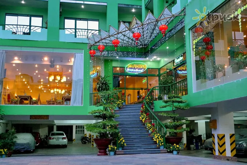 Фото отеля Green Hotel Nha Trang 3* Нячанг Вьетнам экстерьер и бассейны