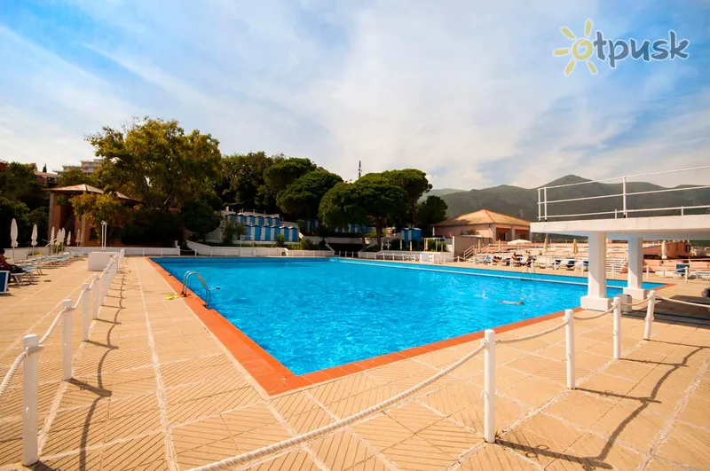 Фото отеля Punta San Martino 4* Лігурійське узбережжя Італія екстер'єр та басейни