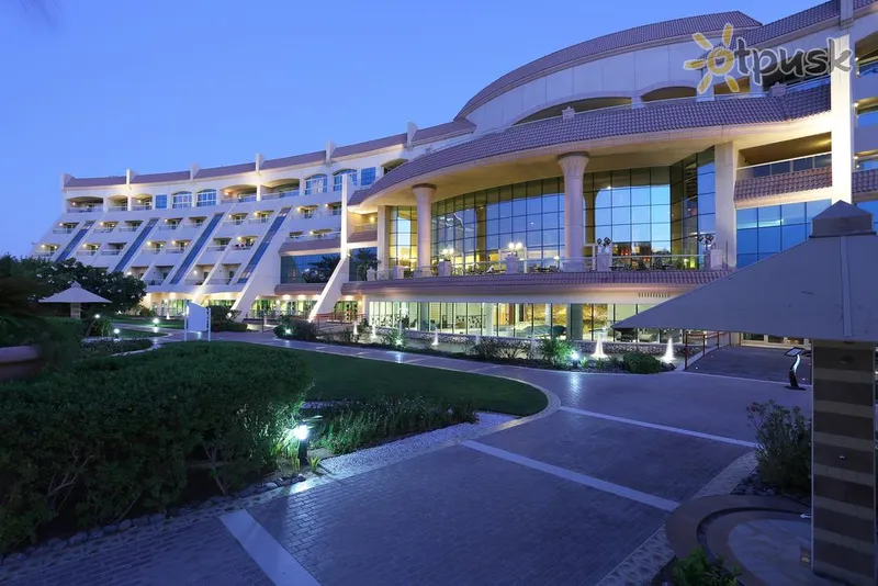 Фото отеля Al Raha Beach Hotel 5* Абу Дабі ОАЕ екстер'єр та басейни