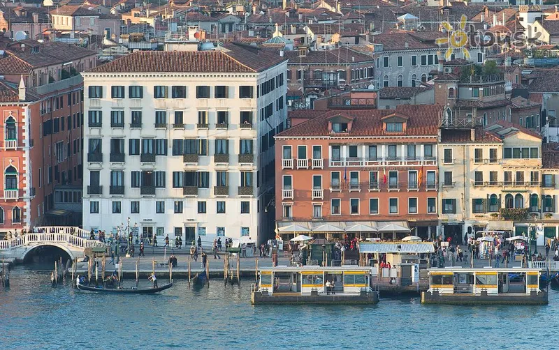Фото отеля Savoia & Jolanda 3* Венеция Италия экстерьер и бассейны
