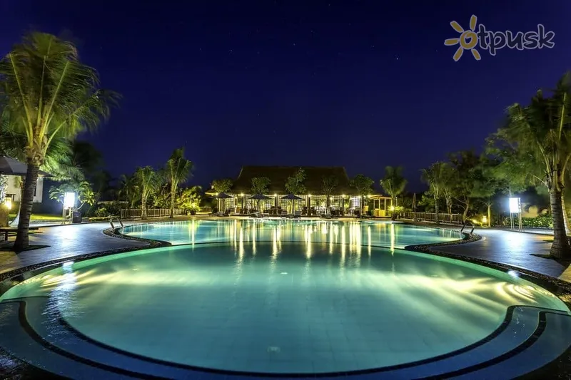 Фото отеля Lotus Muine Resort & Spa 4* Phan Thiet Vietnamas išorė ir baseinai