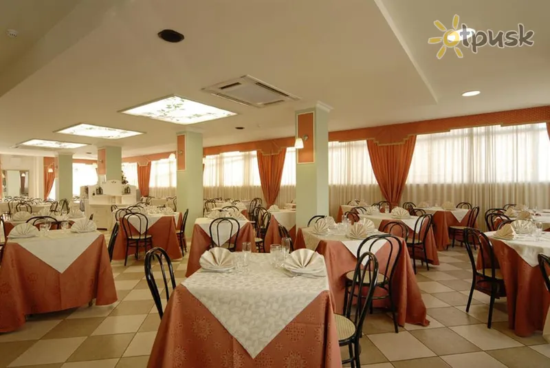 Фото отеля Mocambo Hotel 3* Асколи-Пичено Италия бары и рестораны