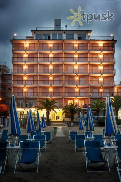 Фото отеля Tourist Residence 3* Асколи-Пичено Италия пляж