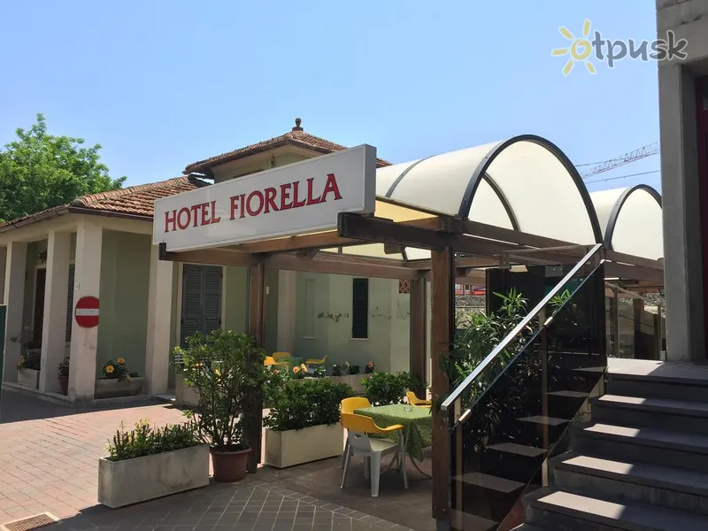 Фото отеля Fiorella Hotel 2* Ankona Itālija ārpuse un baseini