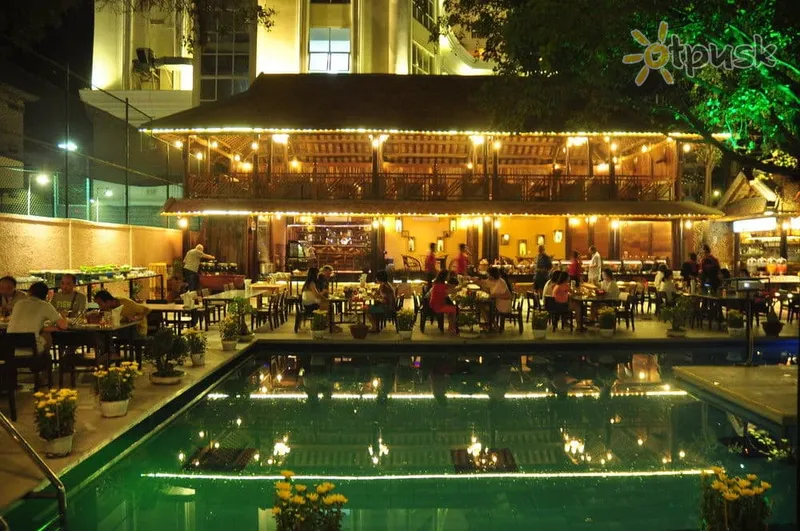 Фото отеля Yasaka Saigon Nhatrang Resort Hotel & Spa 4* Нячанг Вьетнам экстерьер и бассейны