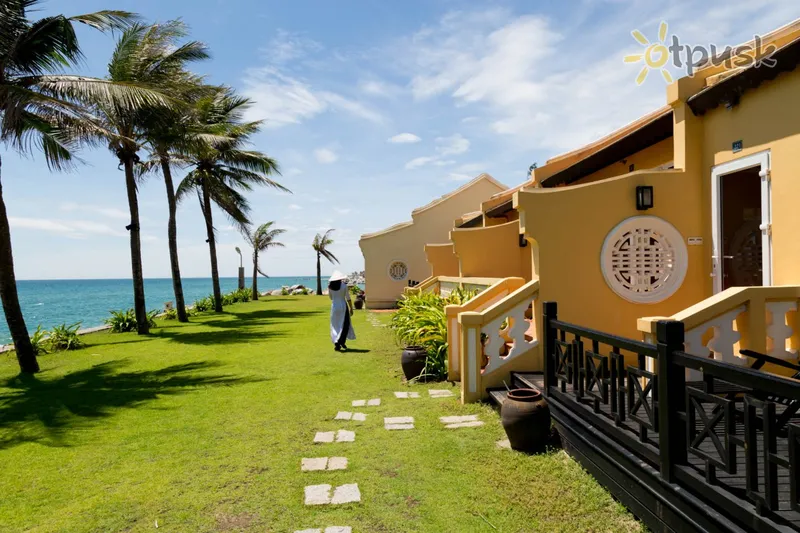 Фото отеля Victoria Hoi An Beach Resort & Spa 4* Хой Ан Вьетнам экстерьер и бассейны