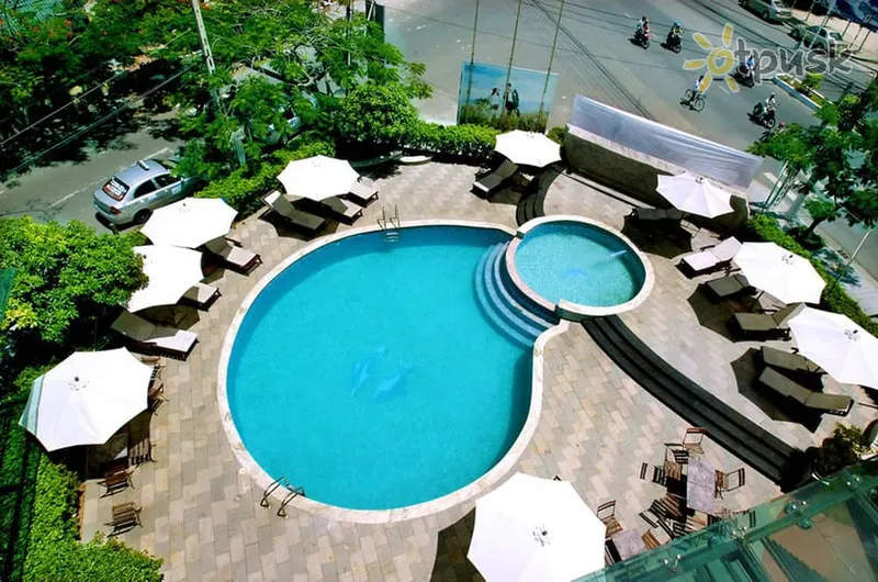 Фото отеля The Light Hotel & Resort 3* Нячанг Вьетнам экстерьер и бассейны