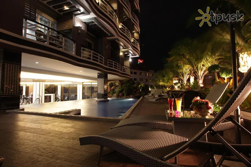 Фото отеля KTK Pattaya Hotel & Residence 4* Паттайя Таїланд екстер'єр та басейни
