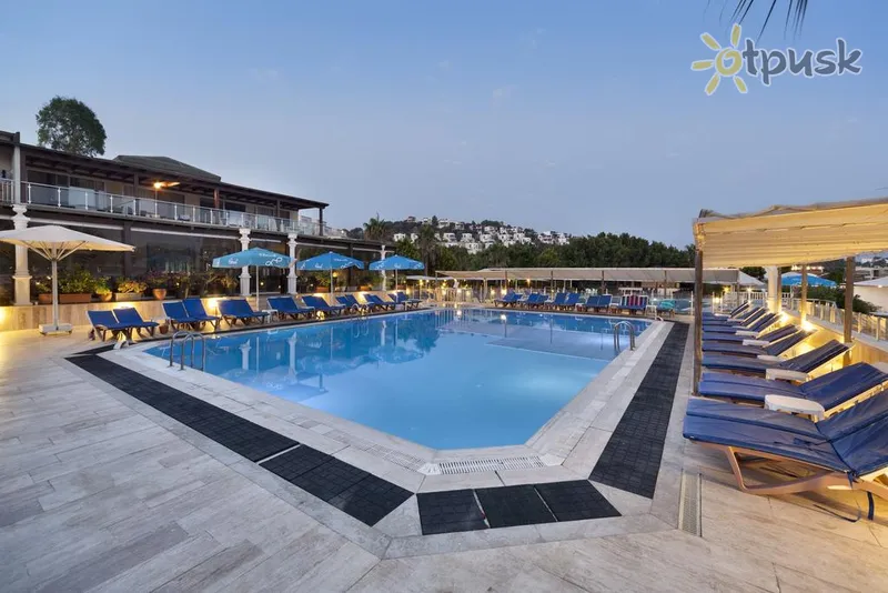 Фото отеля Golden Age Bodrum Hotel 4* Bodrumas Turkija išorė ir baseinai