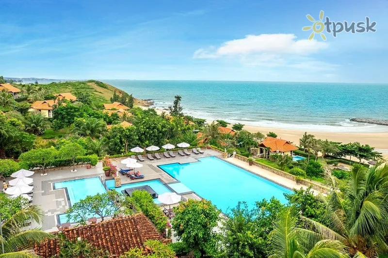 Фото отеля Romana Resort & Spa 4* Phan Thiet Vietnamas išorė ir baseinai