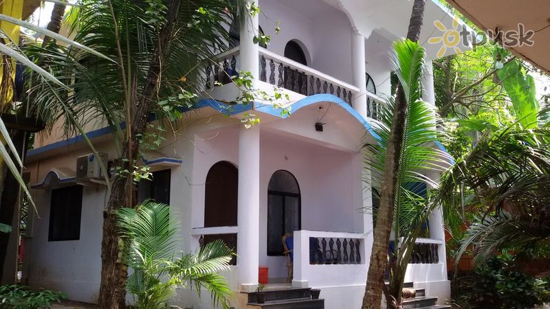 Фото отеля Swati Guest House 3* Северный Гоа Индия экстерьер и бассейны