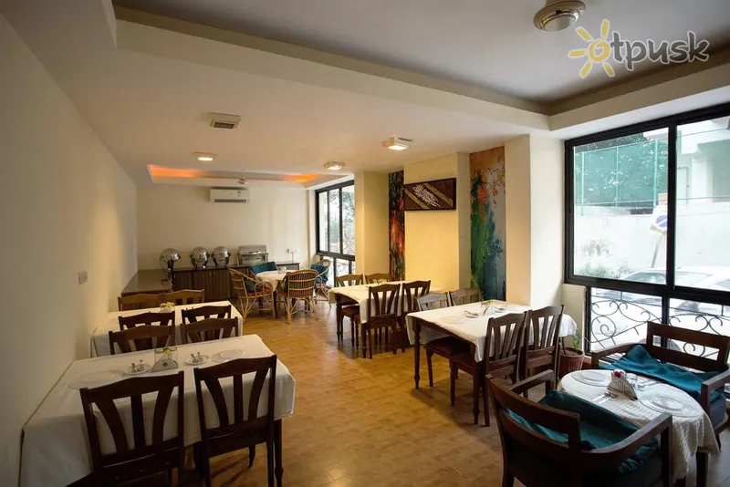 Фото отеля Flamingo Guest House 3* Северный Гоа Индия бары и рестораны
