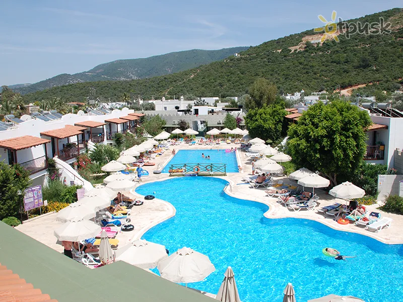 Фото отеля Izer Hotel & Beach Club 4* Бодрум Туреччина екстер'єр та басейни