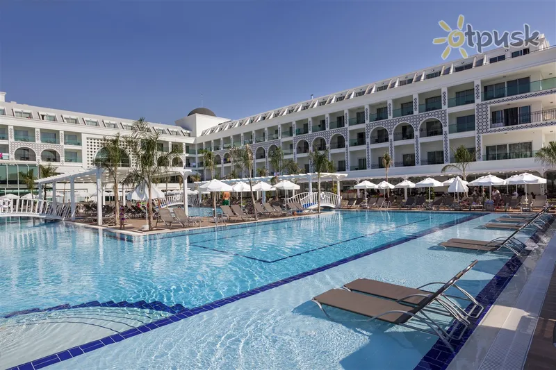 Фото отеля Karmir Resort & Spa 5* Kemera Turcija ārpuse un baseini