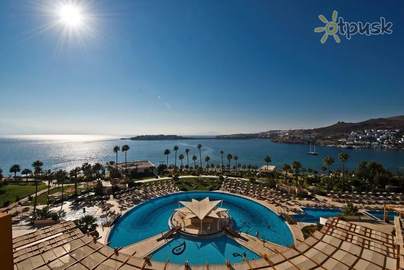 Фото отеля Kefaluka Resort 5* Bodruma Turcija ārpuse un baseini