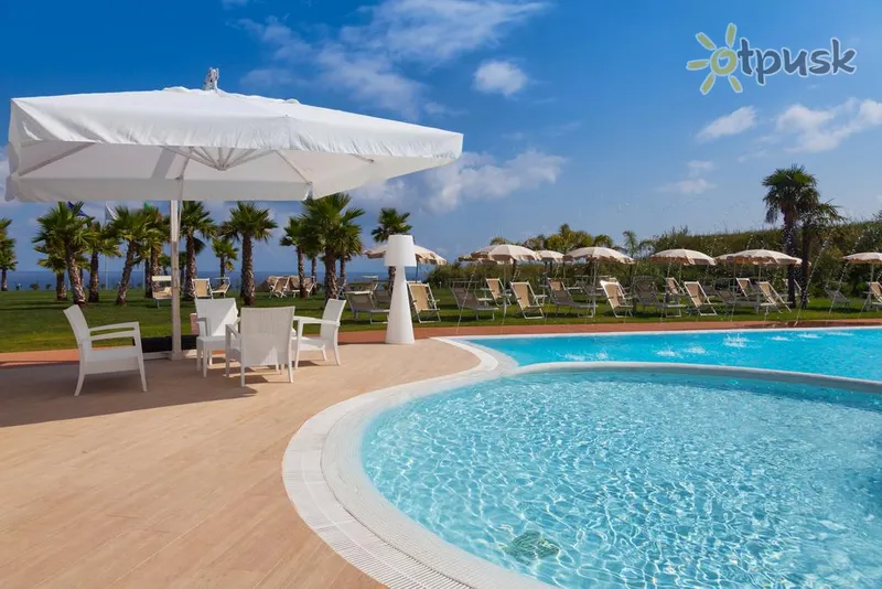 Фото отеля Infinity Resort Tropea 4* Калабрія Італія екстер'єр та басейни
