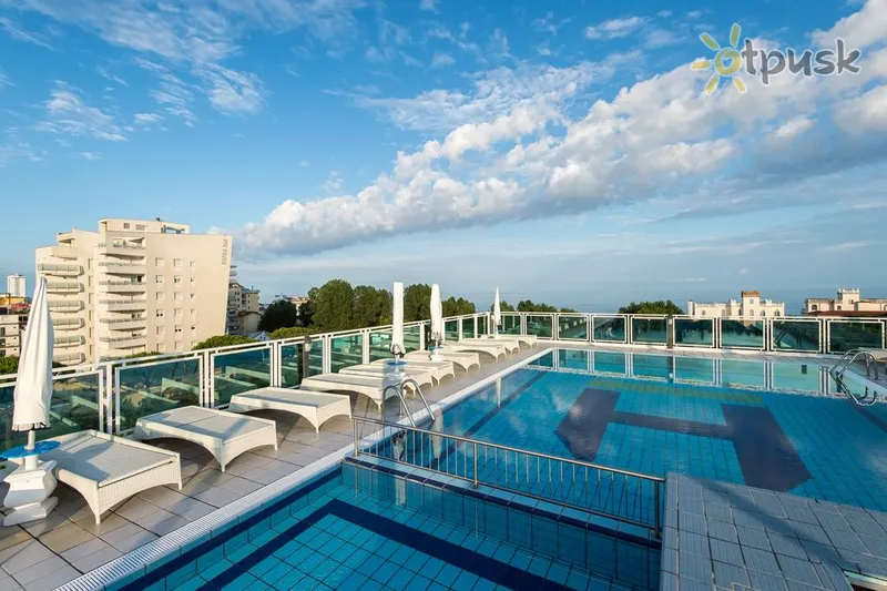 Фото отеля Colombo Hotel 4* Lido di Jesolo Itālija ārpuse un baseini