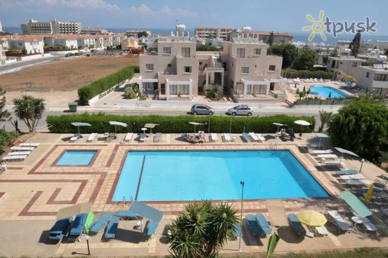 Фото отеля Debbie Xenia Hotel Apartments 3* Протарас Кипр экстерьер и бассейны