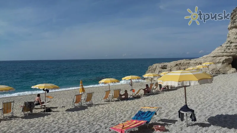 Фото отеля Le Roccette Mare 3* Калабрия Италия пляж