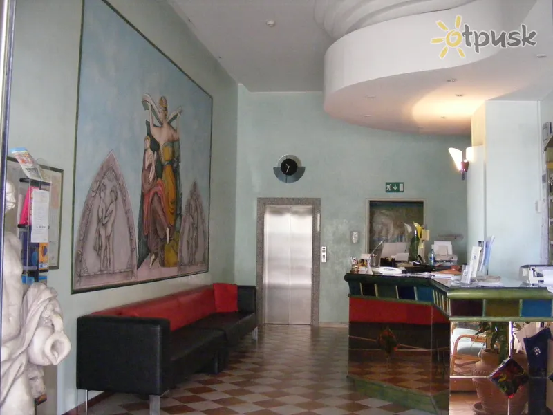Фото отеля Michelangelo 3* Riminis Italija fojė ir interjeras