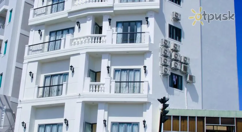 Фото отеля Hanatel Hotel 2* Nha Trang Vjetnama ārpuse un baseini