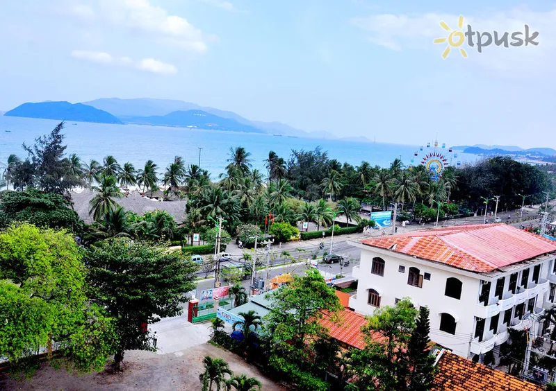 Фото отеля Dai Duong Hotel 2* Nha Trang Vietnamas išorė ir baseinai