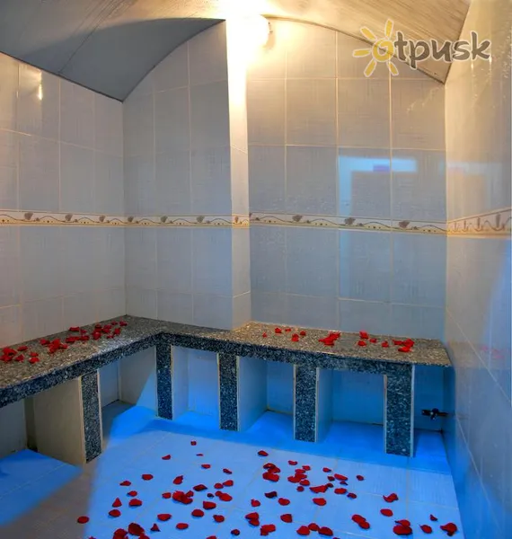Фото отеля Thanh Sang Hotel 2* Nha Trang Vjetnama ārpuse un baseini