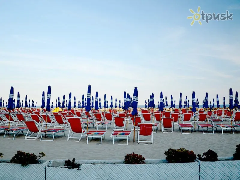 Фото отеля Paradiso Hotel 4* Сан Ремо Италия пляж