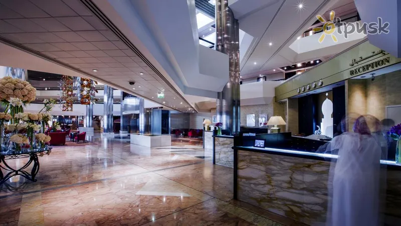 Фото отеля Crowne Plaza Dubai Deira 5* Дубай ОАЭ лобби и интерьер