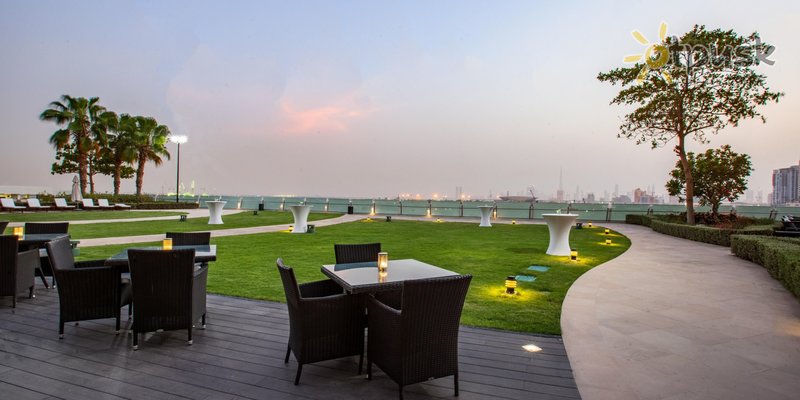 Фото отеля Crowne Plaza Dubai Festival City 5* Дубай ОАЭ бары и рестораны