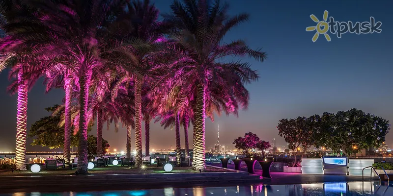 Фото отеля Crowne Plaza Dubai Festival City 5* Dubajus JAE išorė ir baseinai