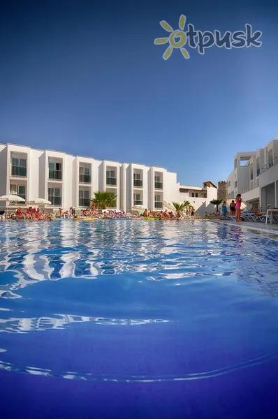 Фото отеля Club Shark Hotel 4* Бодрум Туреччина екстер'єр та басейни